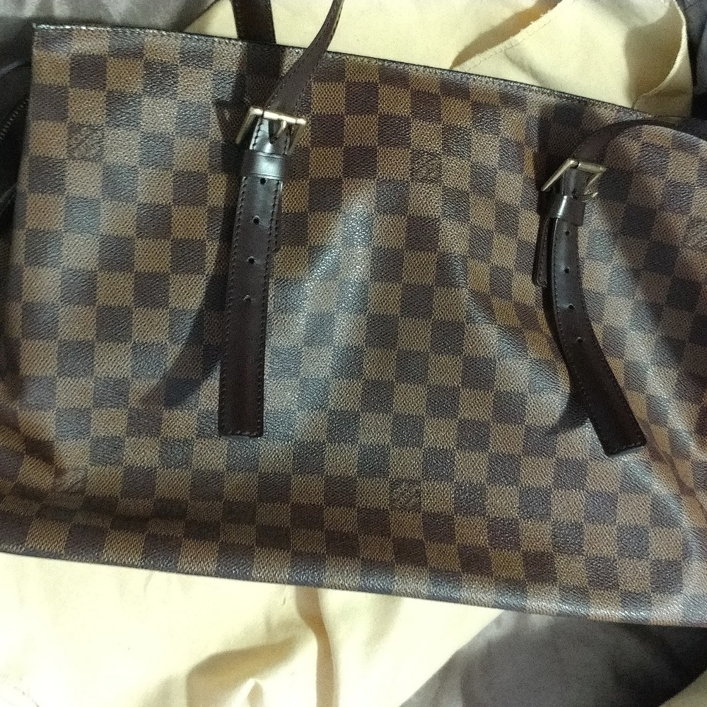 Louis vuitton tote